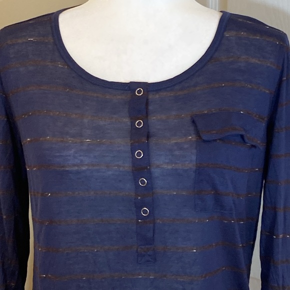 SPLENDID | Size M | navy blue long sleeves top - Picture 4 of 11